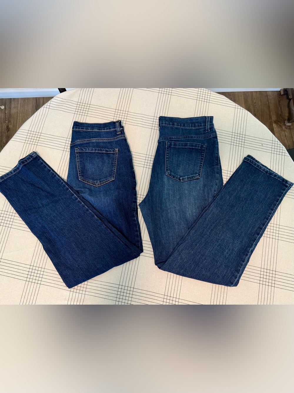 Gloria Vanderbilt Amanda Jeans Women’s 10 Bundle 2 Pair Straight Leg Denim